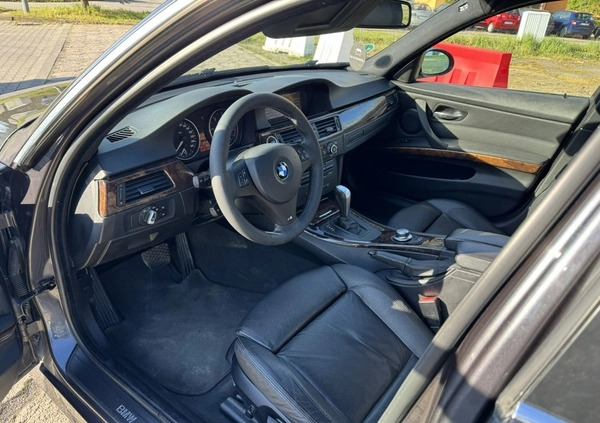 BMW Seria 3 cena 21500 przebieg: 212000, rok produkcji 2007 z Chojnów małe 277